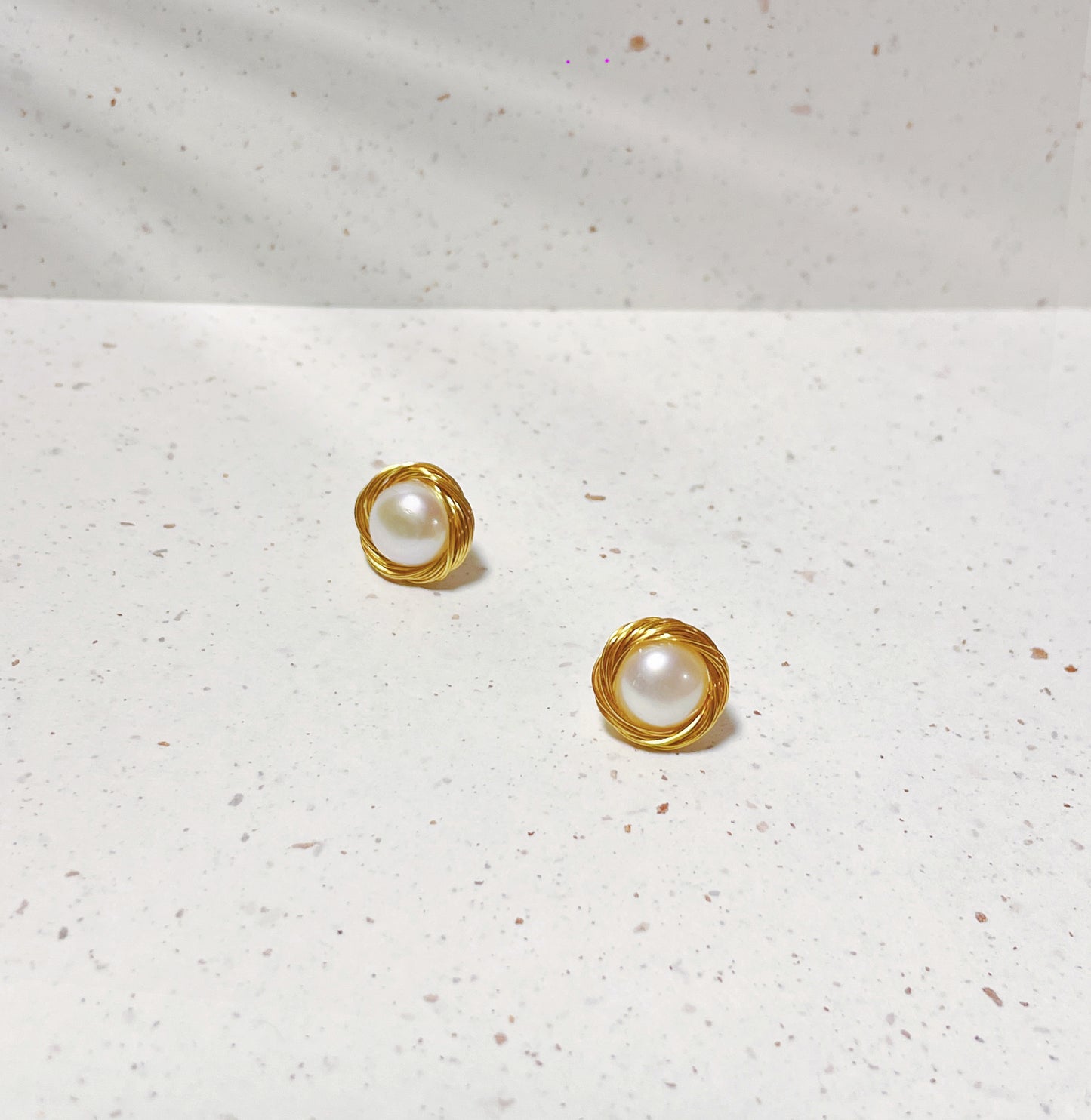 Nest Pearl Stud Earrings