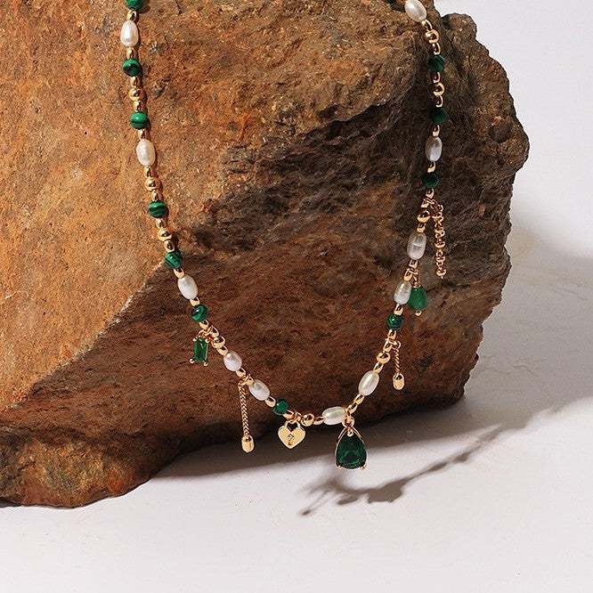 Golden 60's -- Green Heart Necklace